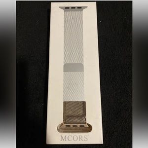 Apple Watch 38mm Gold Milanese Loop Band
